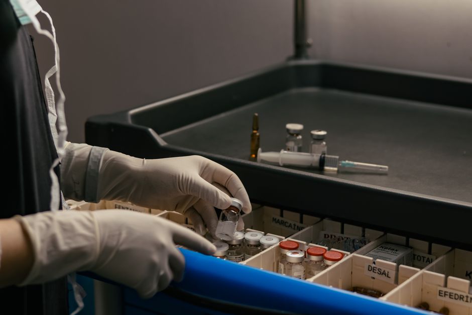 A locked medicine cabinet used to safely store oxycodone at home