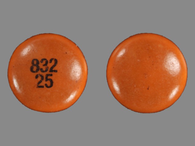 832